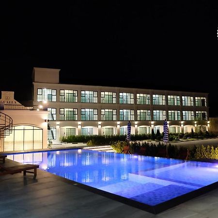 Li Calla Resort Trat Exteriér fotografie